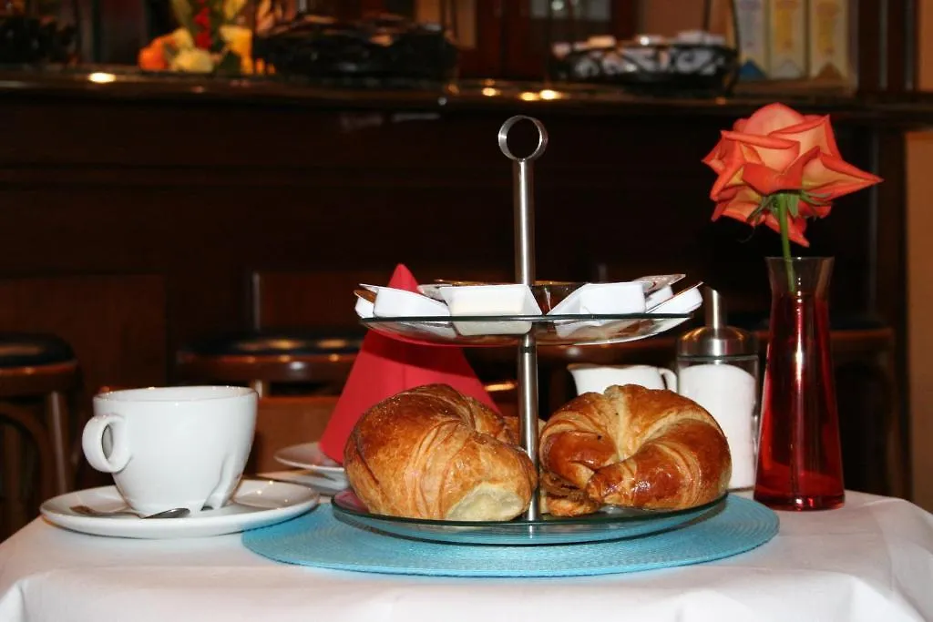 Hotel Little Paris Frankfurt am Main