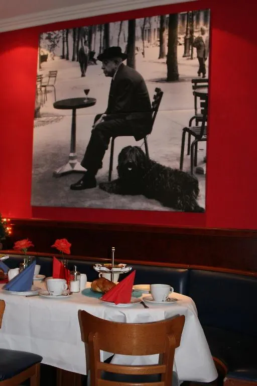 ***  Hotel Little Paris Франкфурт-на-Майне Германия